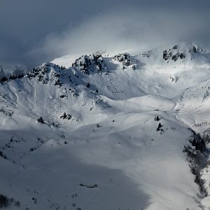 Vallon enneigé sous la pointe d'Ulbe